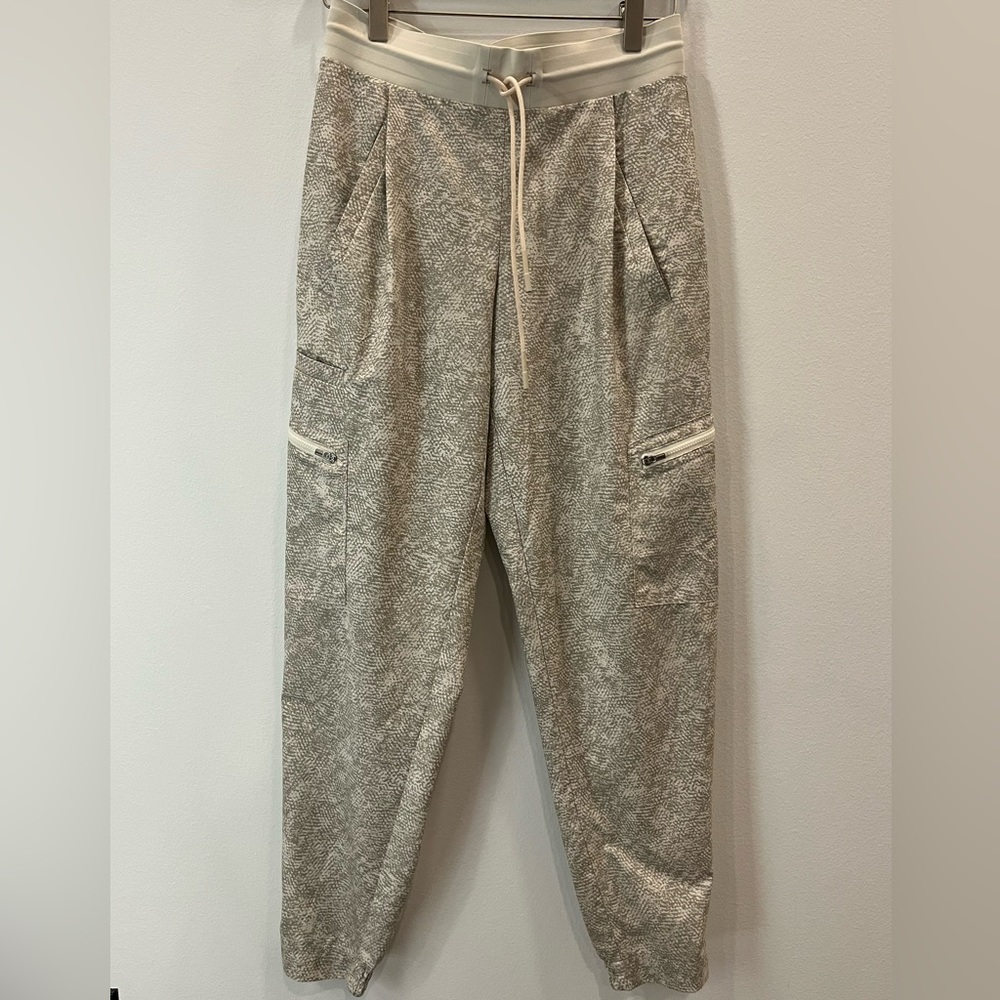 Athleta Venture Printed Pant Joggers